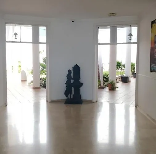 New Deluxe Sunny * アデヘ