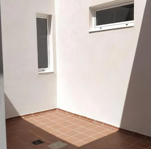 ヴィラ New Deluxe Sunny *