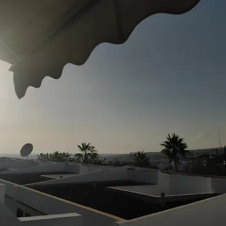 New Deluxe Sunny Адехе