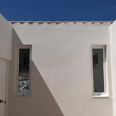 New Deluxe Sunny * Адехе