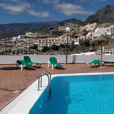 New Deluxe Sunny Вілла