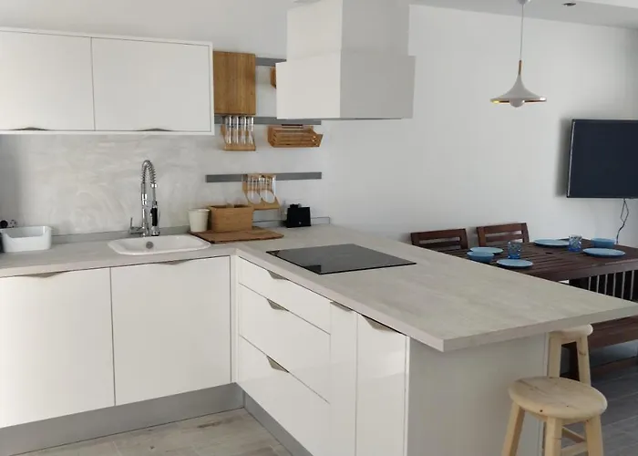 Вилла New Deluxe Sunny *