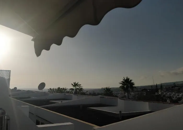 New Deluxe Sunny Адехе