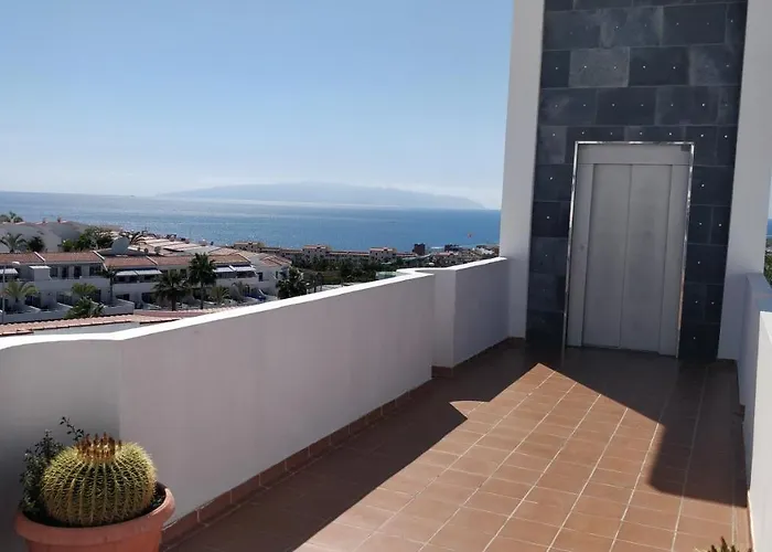 New Deluxe Sunny Villa Costa Adeje (Tenerife)